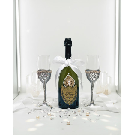 Dom Pérignon Champagne & Luxury Toasting Flutes Wedding Gift Set
