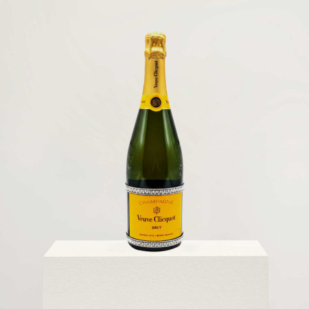 The Veuve Clicquot custom design sparkling gift