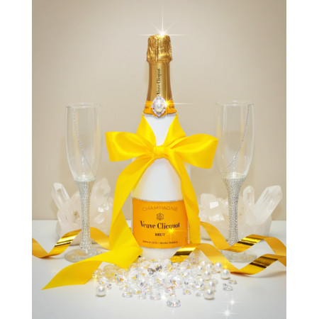 Veuve Clicquot Champagne And Crystal-Adorned Wedding Toast Flutes Gift Set