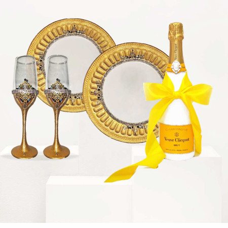 Luxury Veuve Clicquot Brut Champagne Wedding Gift Set