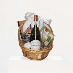 Sancerre Lauverjat Moulin des Vrilleres Sauvignon Blanc Wine Gift Basket