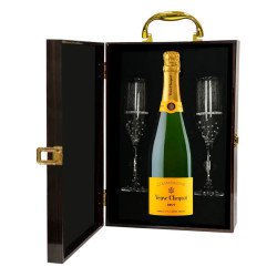 Veuve Clicquot Sparkling Brut Toast Wedding Gift Set