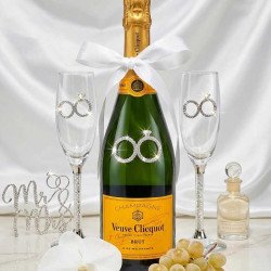 Veuve Clicquot Infinity Wedding Gift Set
